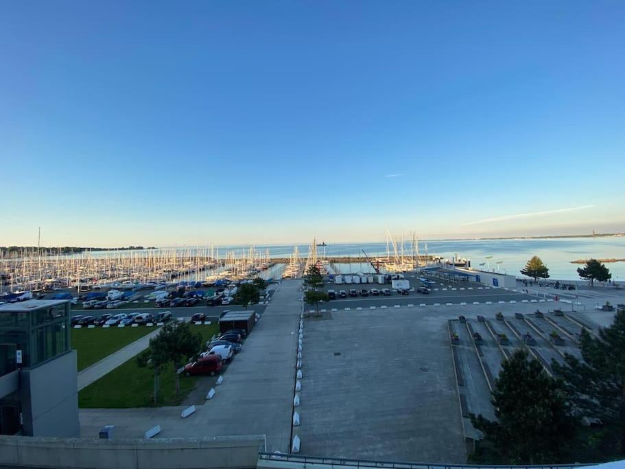 Panoramablick Und Den Strand Direkt Vor Der Tuer كيل المظهر الخارجي الصورة